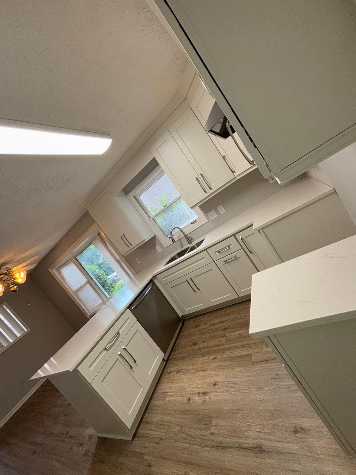 URI Painting & Renovation LLC
