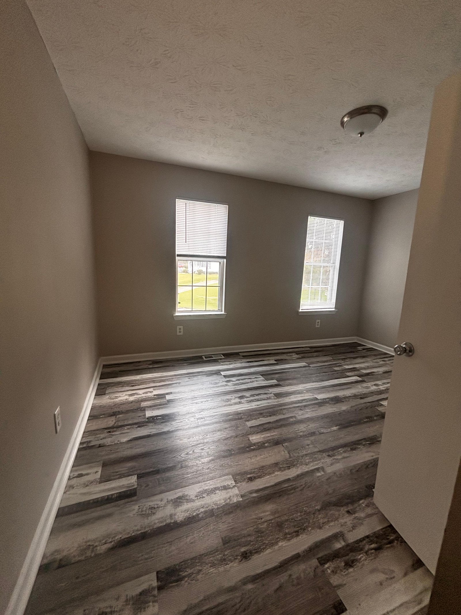 URI Painting & Renovation LLC