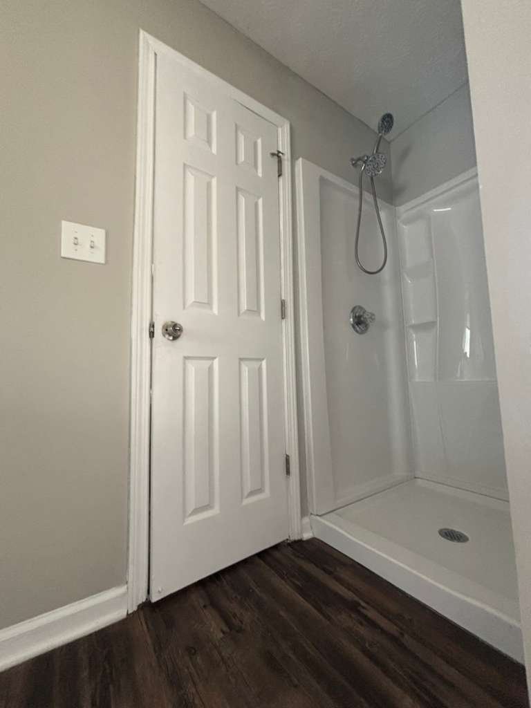 URI Painting & Renovation LLC