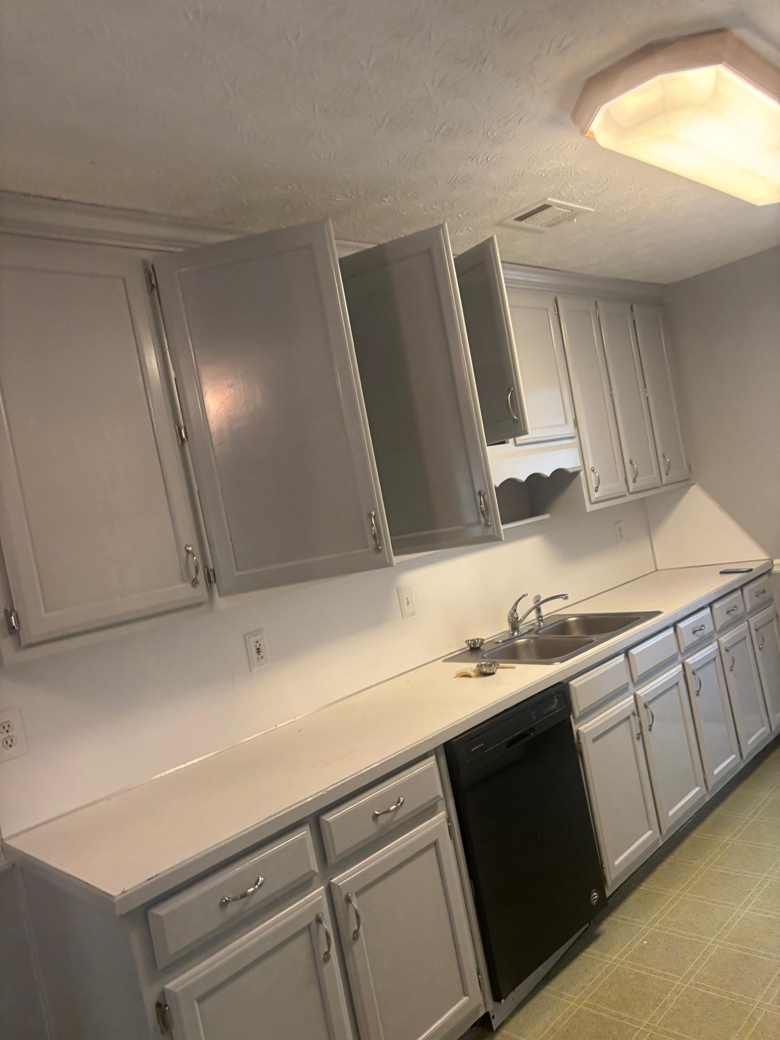 URI Painting & Renovation LLC