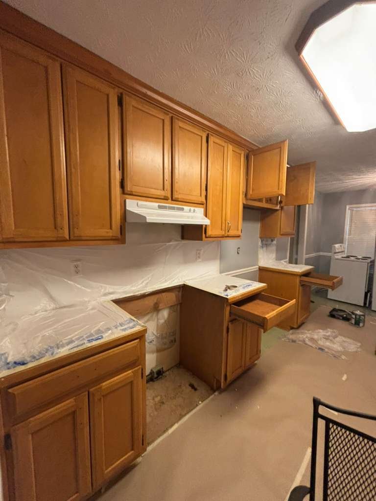 URI Painting & Renovation LLC